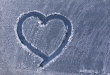 Czy na myjni trzeba wyłączyć silnik?