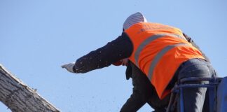 Jak działa piłą panelowa?