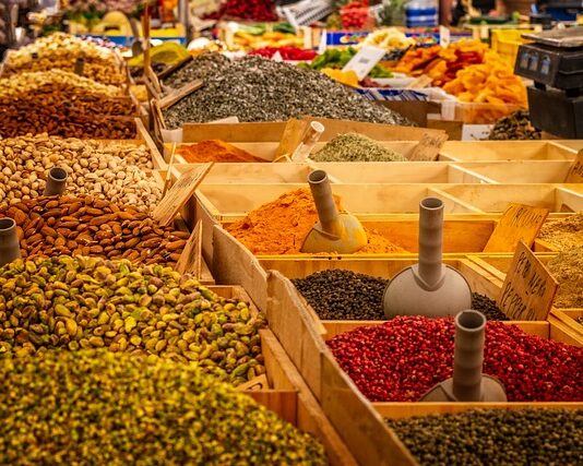 Od jakiego wzrostu dziecko może jeździć bez podstawki?